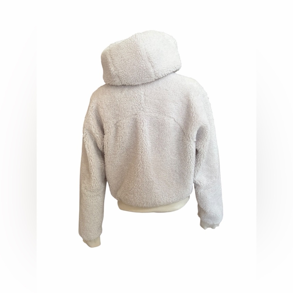 Lululemon 1/4 zip cropped Sherpa‎ pullover size 4 - Picture 3 of 7